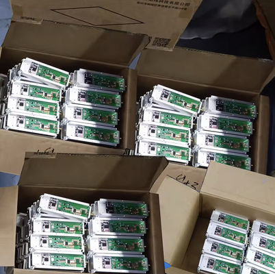 5dBi مكاسب أسود مزدوج الاستقطاب الخطية الهوائية 3m كابل لمكافحة التشويش الأنظمة