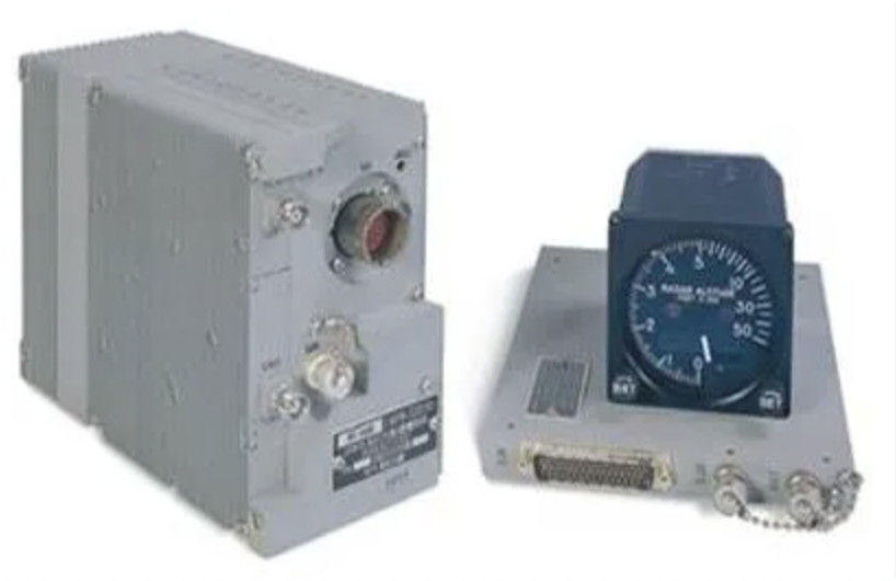 بوينغ إيرباص إمبراير الراديو الرقمي مقياس ارتفاع 4.2 غيغاهرتز ARINC 429 واجهة DO-160G معتمدة